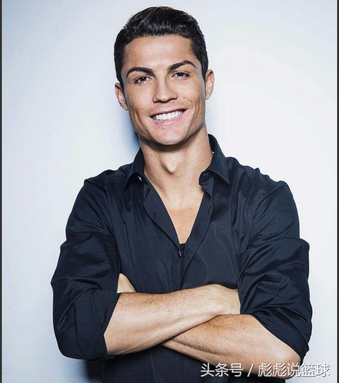 詹姆斯和c罗哪个赚钱,篮球和詹姆斯