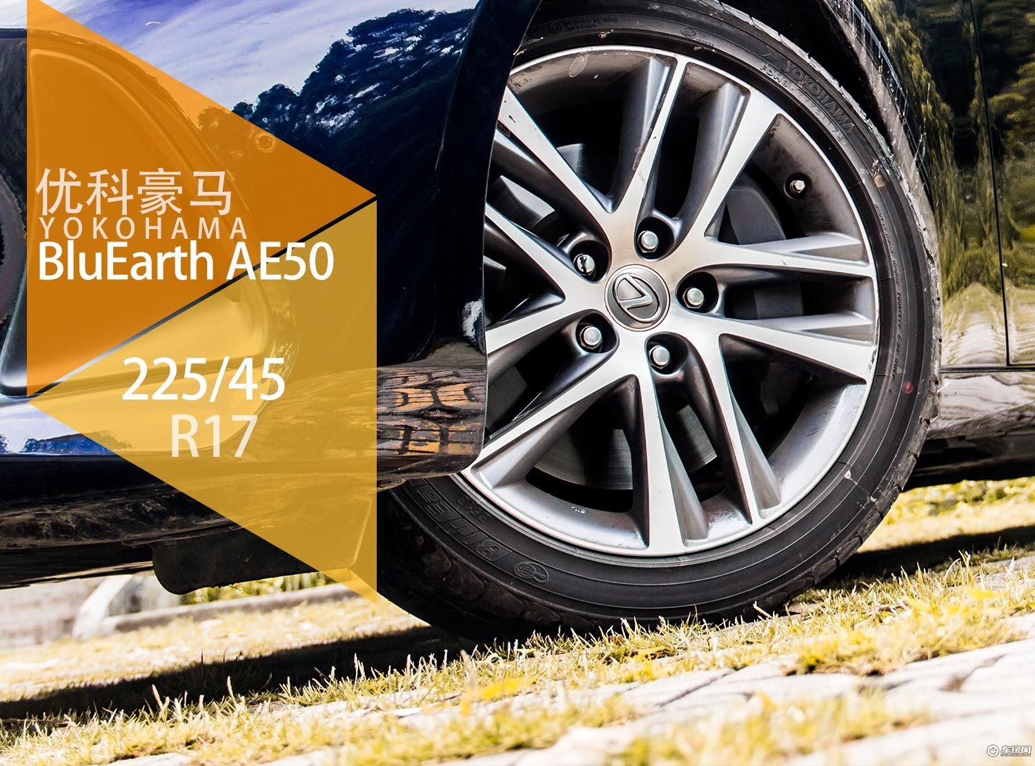 这款高颜值轿车不只男人喜欢女孩看了也瞬间心动实拍雷克萨斯IS