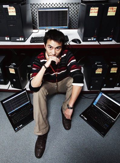 他没上过大学，在支付宝带领千人团队，还上了全球科技青年英雄榜