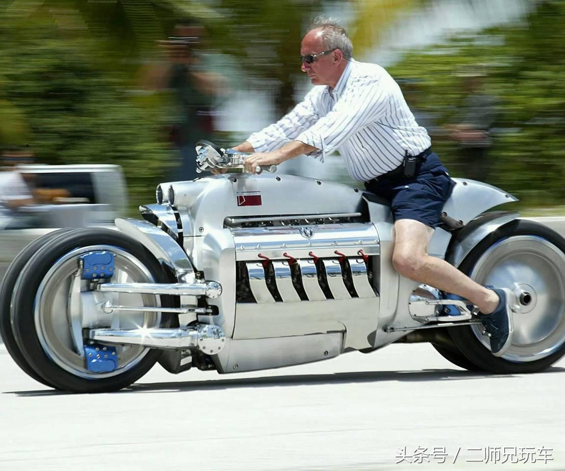 道奇战斧摩托车评测,道奇战斧摩托车让上路么