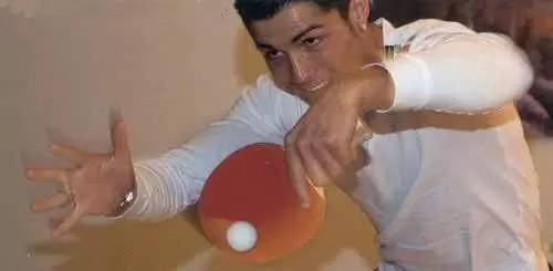 足坛球星奇葩喜好,盘点足坛最伟大的十大球星