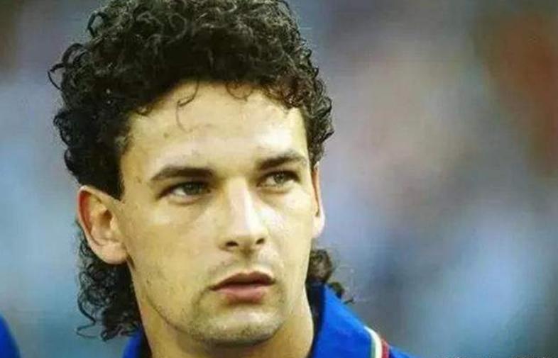 世界杯十大悲情时刻完整版,世界杯上十大无法超越的经典镜头