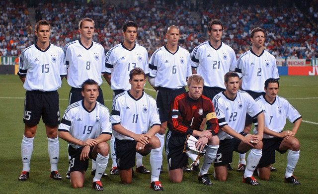 德国队在世界杯上有几次大逆转,德国队在足球世界杯上的历届成绩