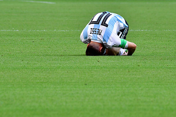 拳怕少壮棍怕老郎说的是谁,拳怕少壮棍怕老郎下一句是什么