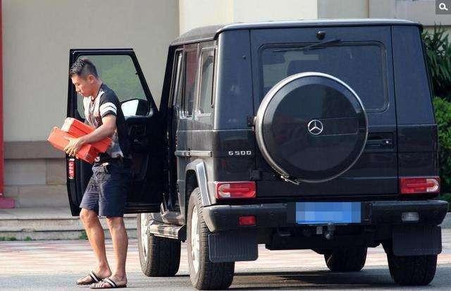 国足豪车座驾大全,国足球员豪车豪宅