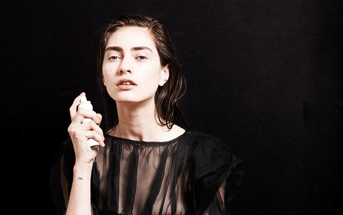 什么都可以删除就是你不能删,什么都可以舍去而只有脸面不能舍