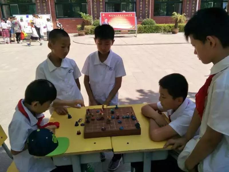 潍坊外国语学校怡园路,潍坊外国语圣基分校