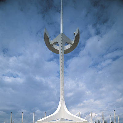 圣地亚哥卡拉特拉瓦躯扭大楼介绍,建筑史中的建筑大师