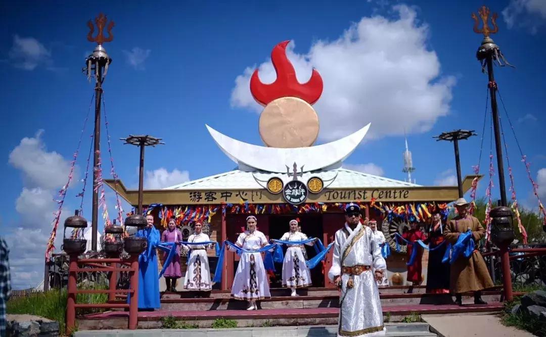 呼伦贝尔陈巴尔虎草原游牧部落 (呼伦贝尔陈巴尔虎旗人多不多)