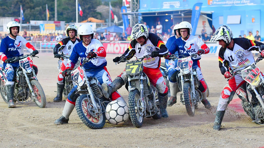 世界杯真没意思,看世界杯没意思开始练球