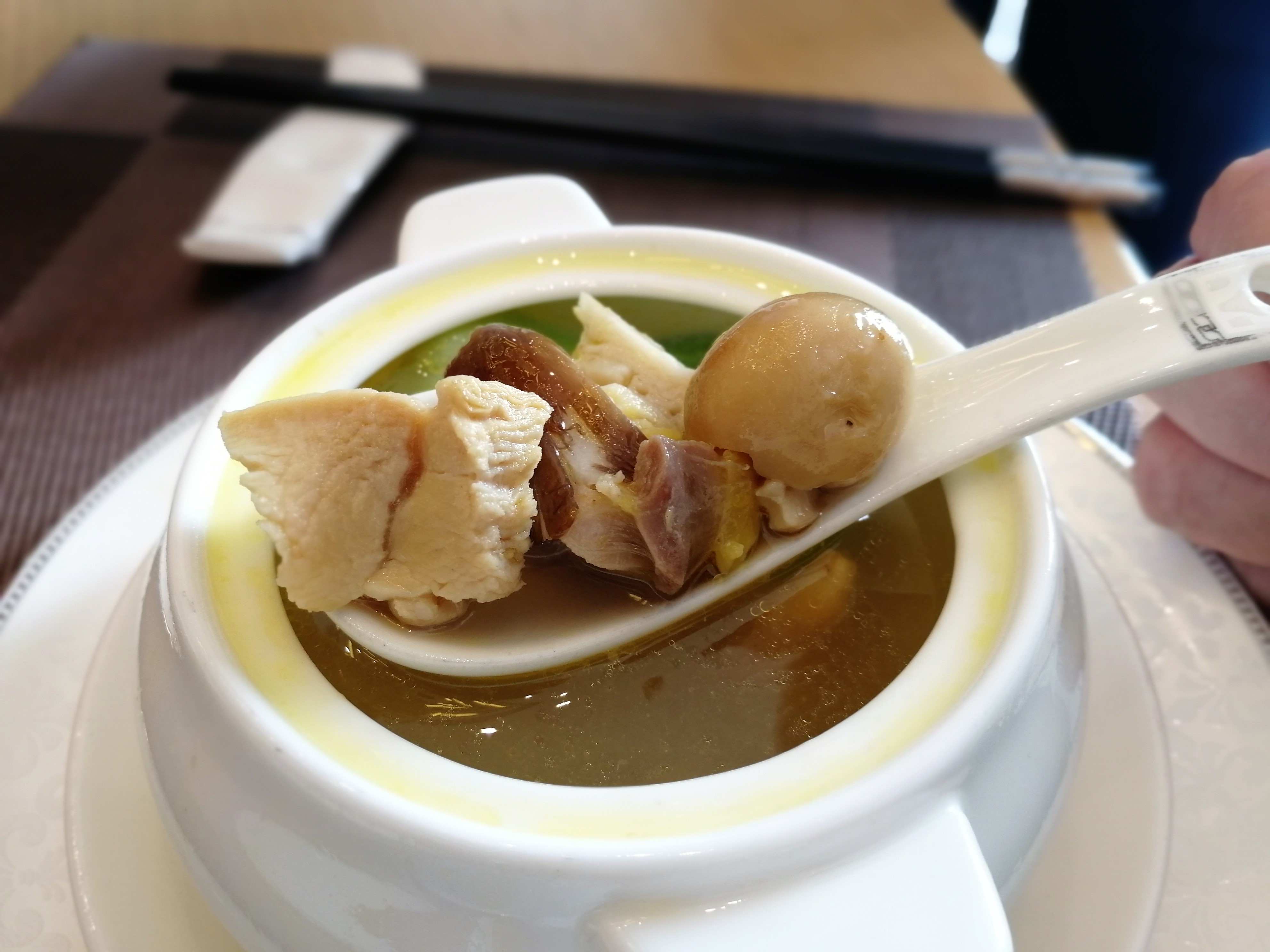 看花海，泡温泉，吃美食，周末就来这里！