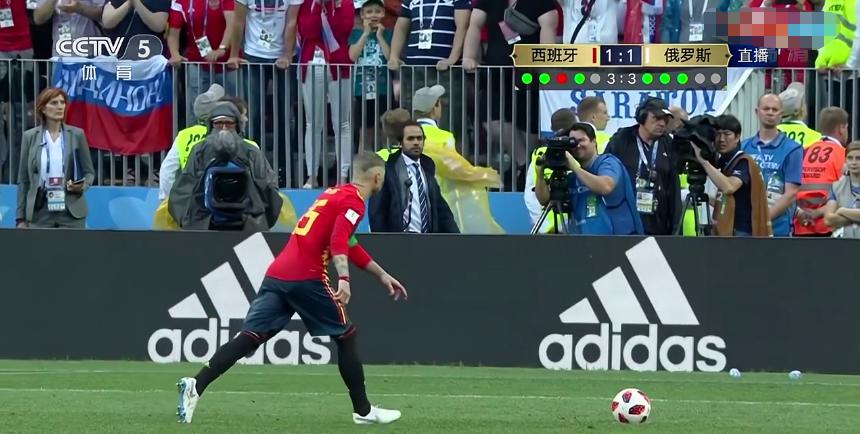 门将十大点球开挂扑救,世界杯门将扑出来的弧线球