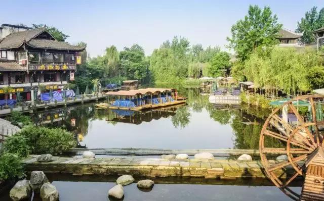 跟着国家队去旅行,跟着世界杯做美食