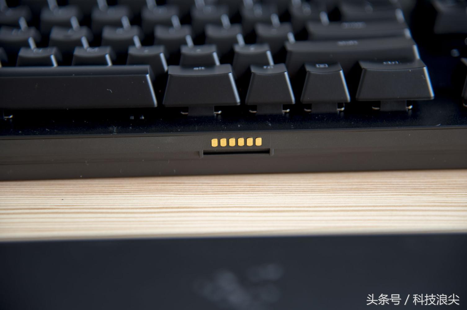 雷蛇键盘猎魂光蛛紫轴测评,雷蛇猎魂光蛛精英版评测