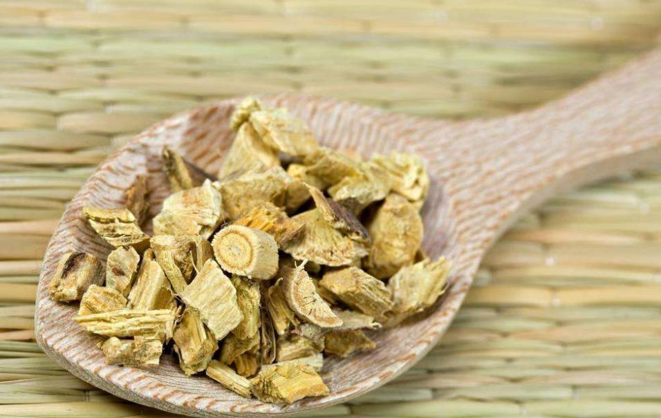 纯植物护肤品有什么好处,植物成分脱敏护肤品