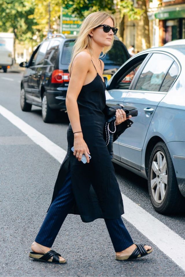 露趾半拖鞋夏日懒人凉拖,无跟洋气时髦拖鞋