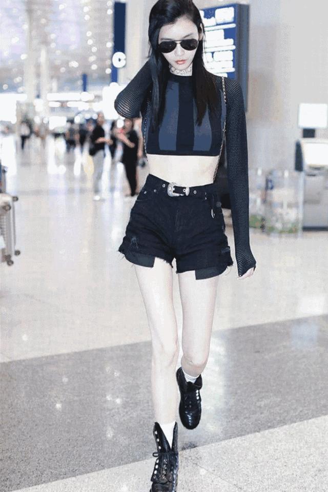 奚梦瑶露脐装搭配,奚梦瑶背心穿搭