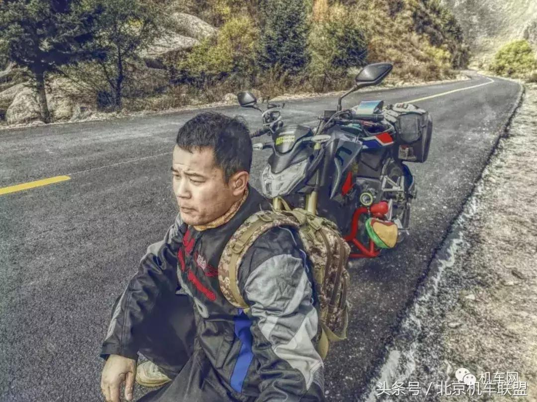 鎽╁弸鍏矾涓婂睍绀烘懇鎵樿溅甯呮皵鍗佽冻,鎽╁弸楠戣缇庢櫙瑙嗛