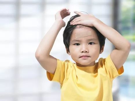 「必收藏」“网红创可贴”靠谱吗？三分钟get正确使用姿势！