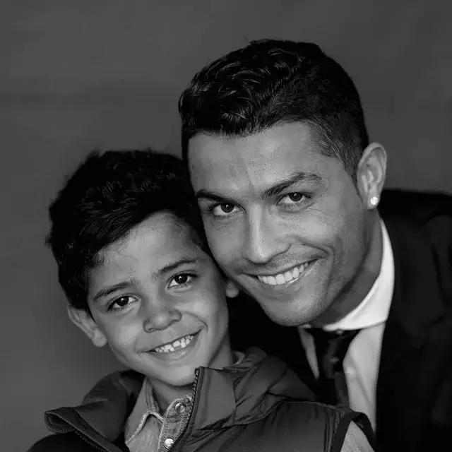 c罗和维密天使视频,c罗维密超模视频