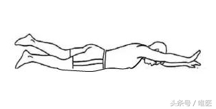 马塞洛腰伤怪俄罗斯的床？3个动作1套操，骨科医生教您缓解腰疼