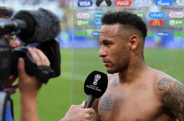 进世界杯八强，有漂亮的小女友，这就是内马尔