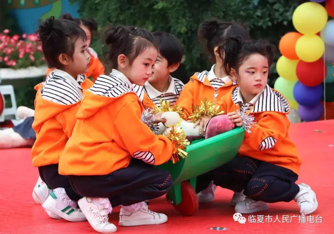 童心向党筑梦未来庆七一幼儿园,幼儿园童心向党活动100周年简报