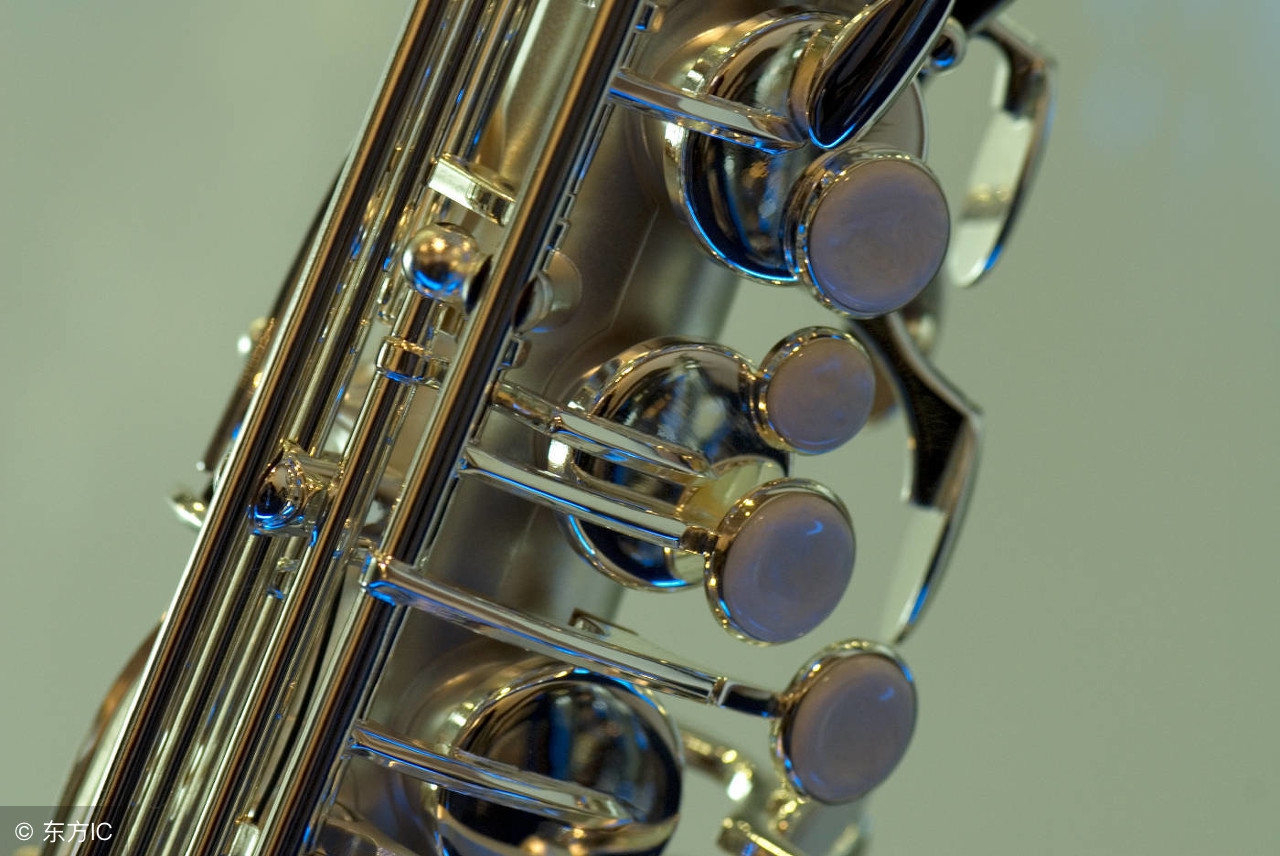 教萨克斯指法视频,教初学者萨克斯怎么教