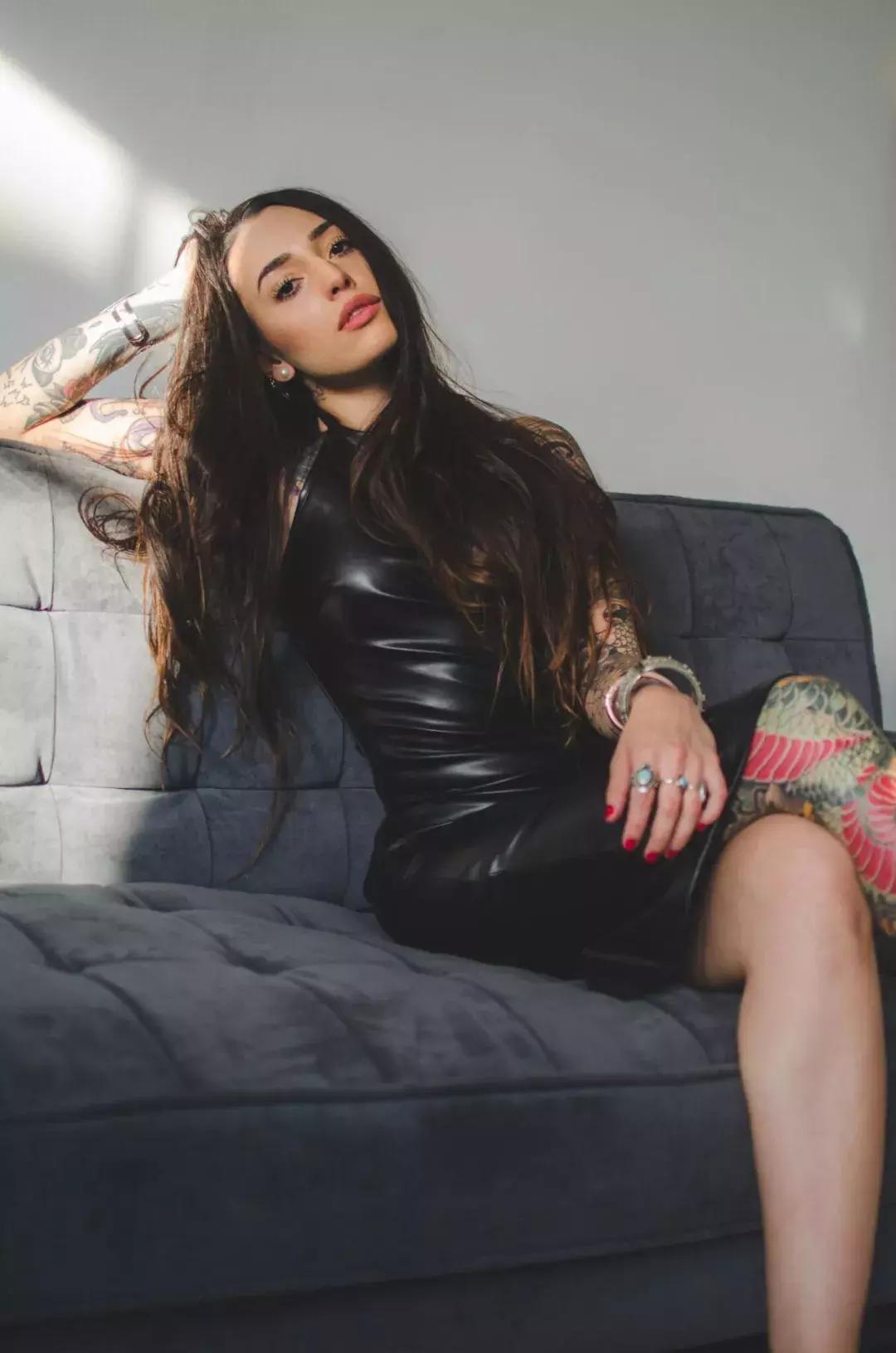 空姐可以纹身么,空姐可以纹身吗