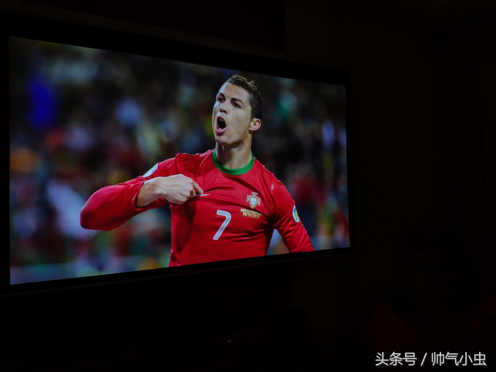 小米投影仪大于2000流明度,小米投影仪1000流明