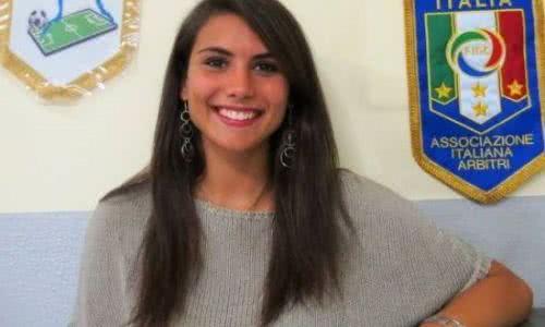 世界杯若由她们执法，球员们还能好好踢球吗？