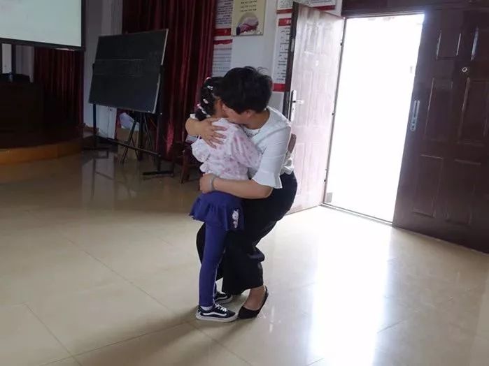 亲子阅读促进家校共育,亲子阅读洛龙区