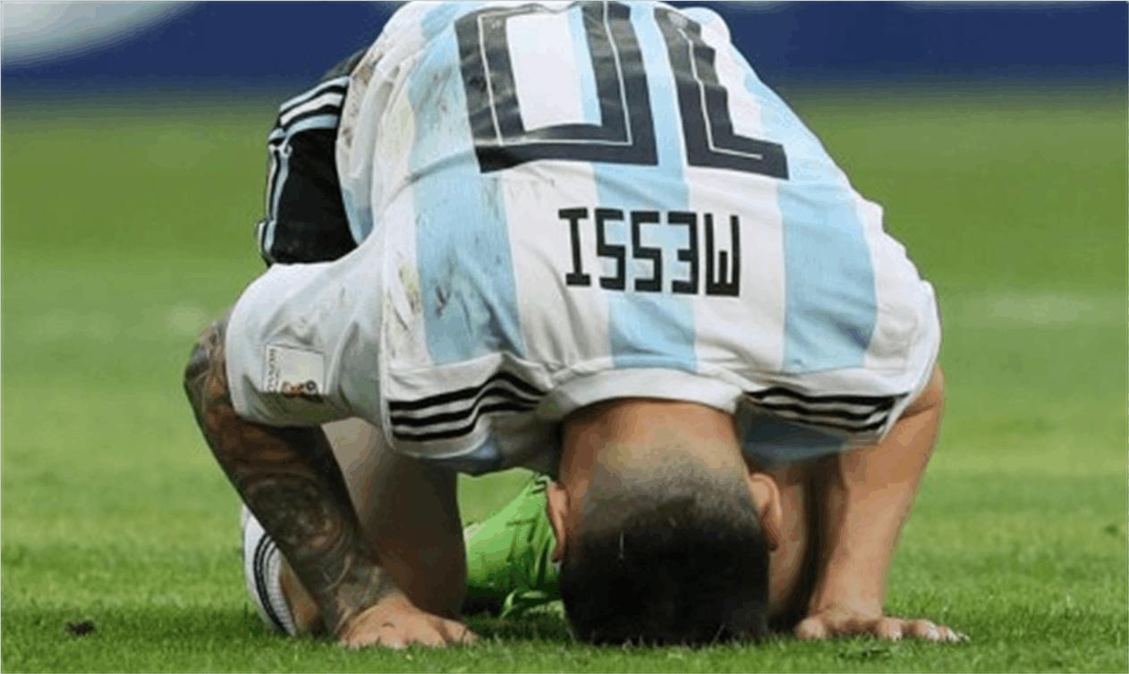 愿意听梅西的故事吗？31岁12年4亚，他是我心中的“球王”