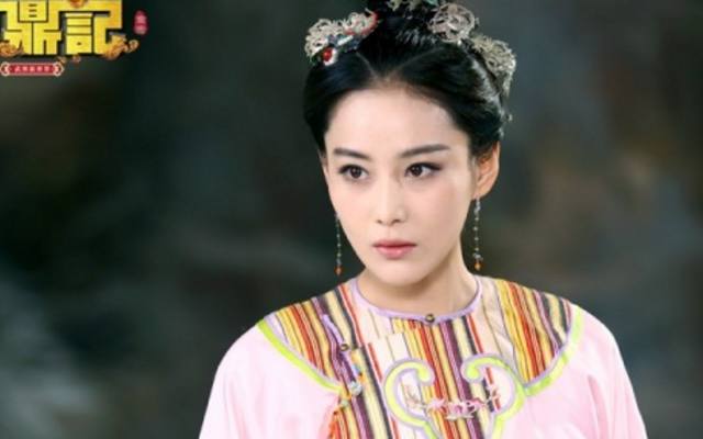 鹿鼎记韩栋韦小宝的七个老婆,鹿鼎记韩栋版韦小宝和老婆吻戏