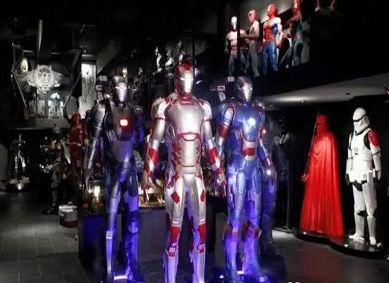 戚薇4000万的香水是怎样的 (戚薇一瓶香水抵北京一套别墅)