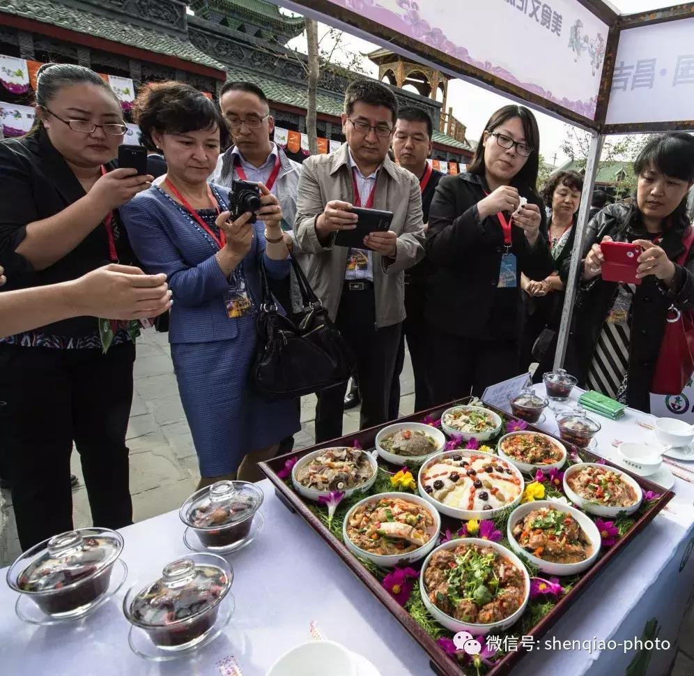 九碗三行子奇台,回族人的九碗三行子是啥