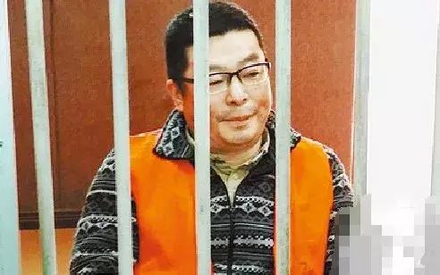 《我不是药神》爆了,背后的真实事件当年震惊全国