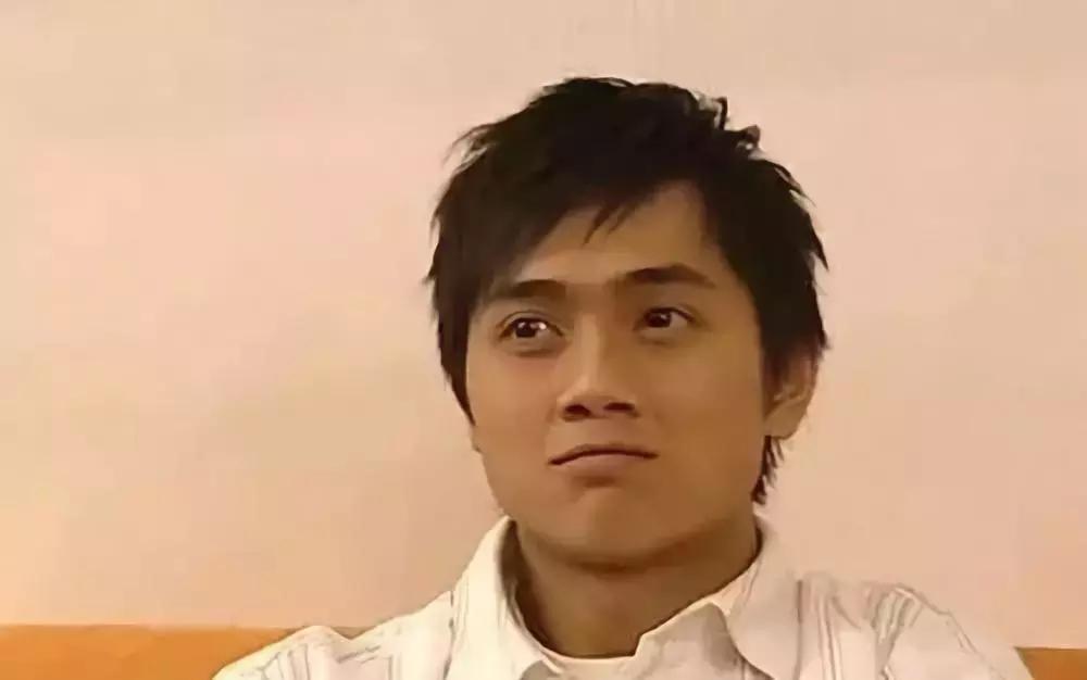 “TVB*用御**弟弟”吃回头草坦言两年没拍剧戏瘾发作