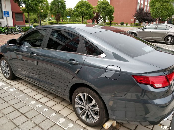 工作上下班分享帝豪GL用车心得