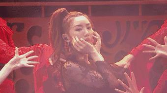 后期菌来带你看看紧张、弱不禁风、表里不一的跨界歌手长什么样