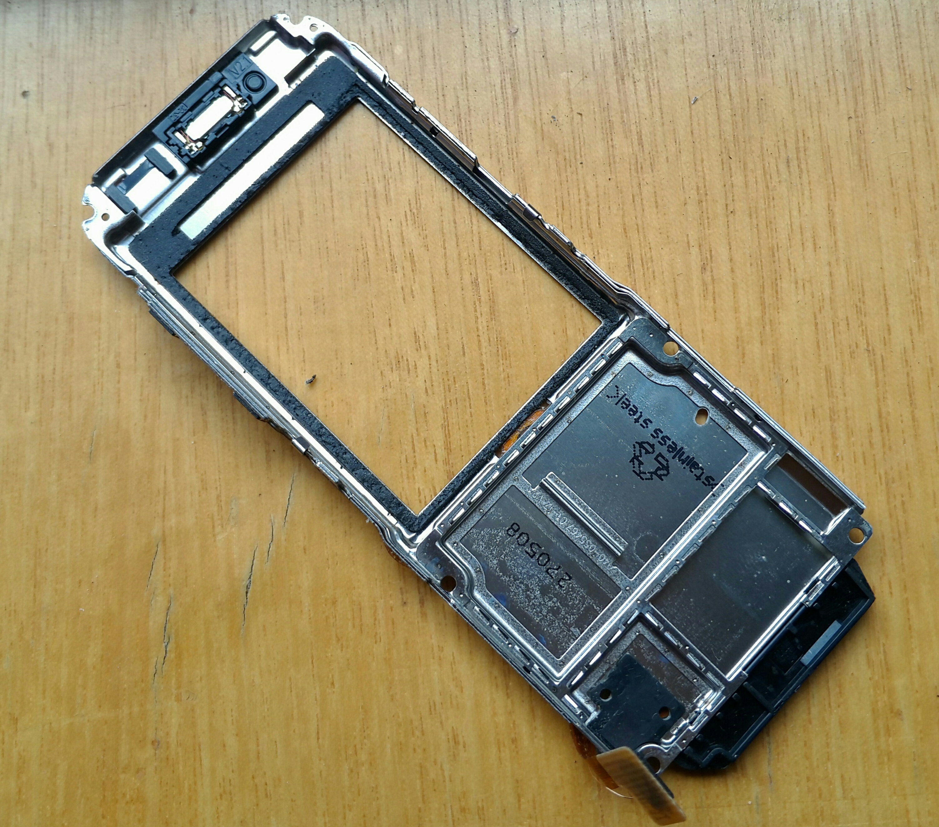 诺基亚滑盖6700s拆机,n73诺基亚手机拆解