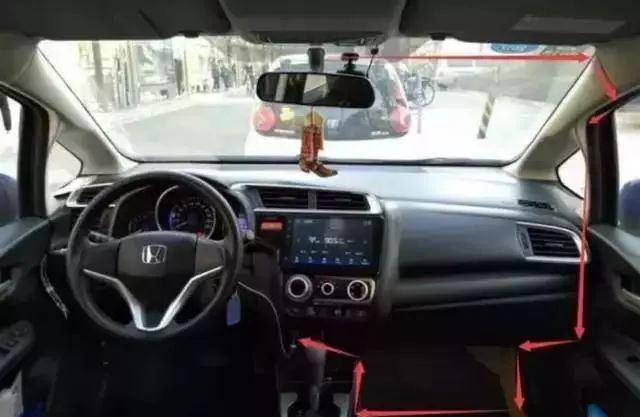 行车记录仪有必要看的东西,行车记录仪的正确姿势你了解吗