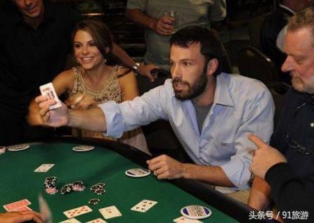 旅客眼中的澳门：豪华奢侈的*场赌**，以泪洗面的赌徒