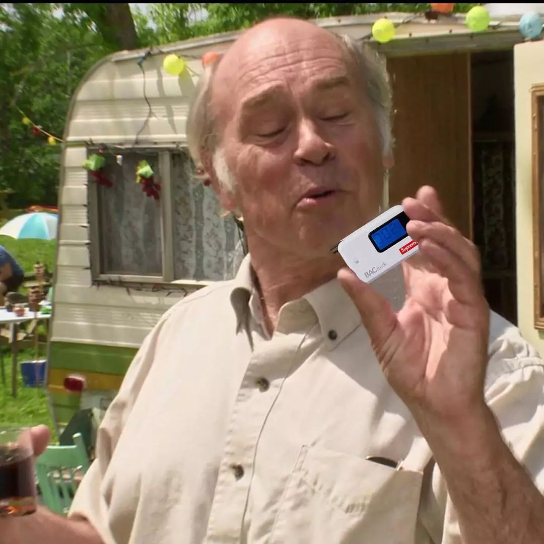 “老爸爱偷穿我的sup出门，羡煞旁人”