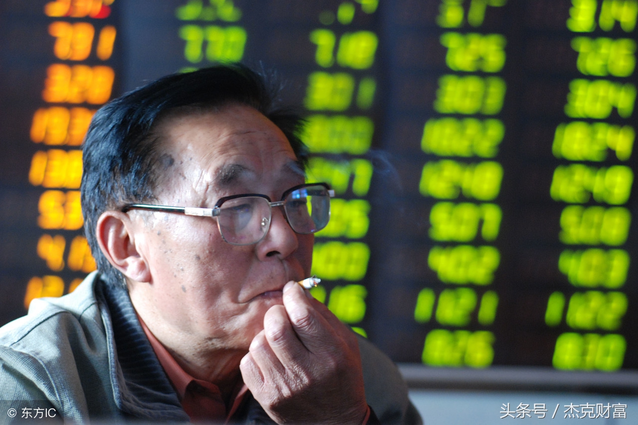 股市涨到一万点对社会有什么影响,如果股市跌到一千点会怎样