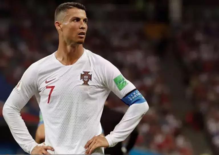 足球老将,再见了老队员