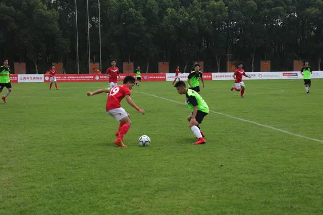 谁将是下一个足球明星,谁是下一个罗德里格斯