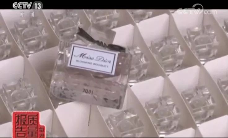 正品高仿化妆品的鉴别,假兰蔻化妆品一套多少钱