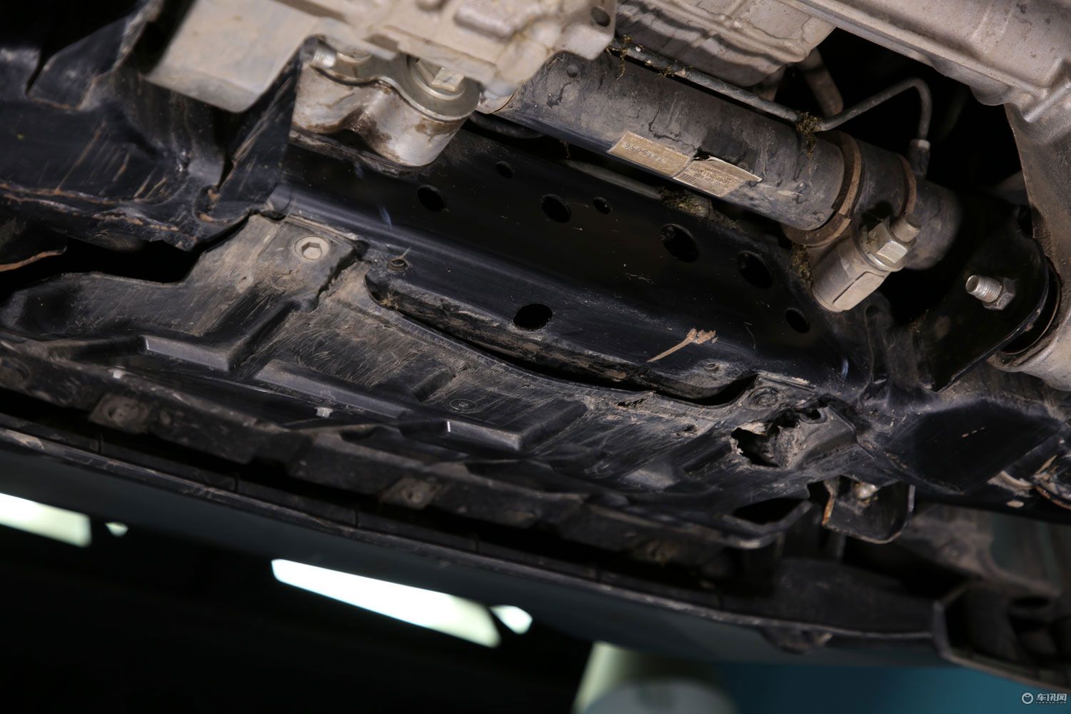 夏东看日产途达底盘,2024款日产途达底盘视频