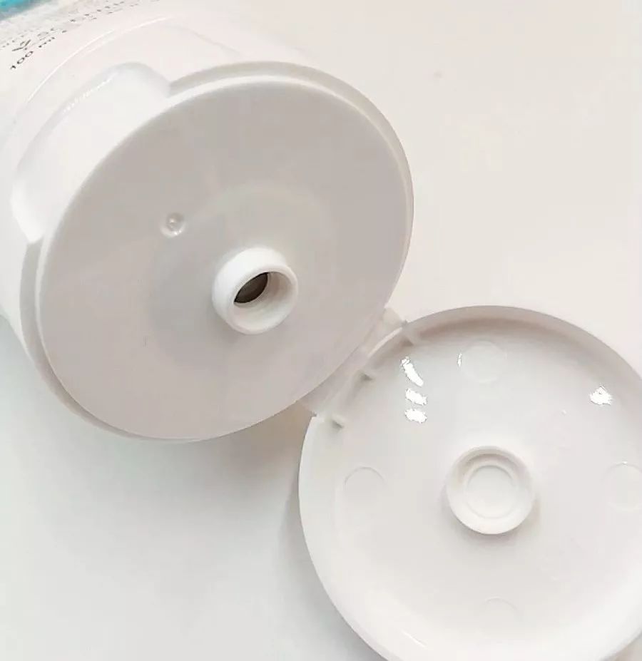 泰国q10洗面奶测评,泰国Q10牛奶洗面奶